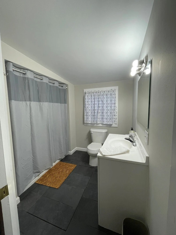 Brookside Hideaway, Brook Road Inn