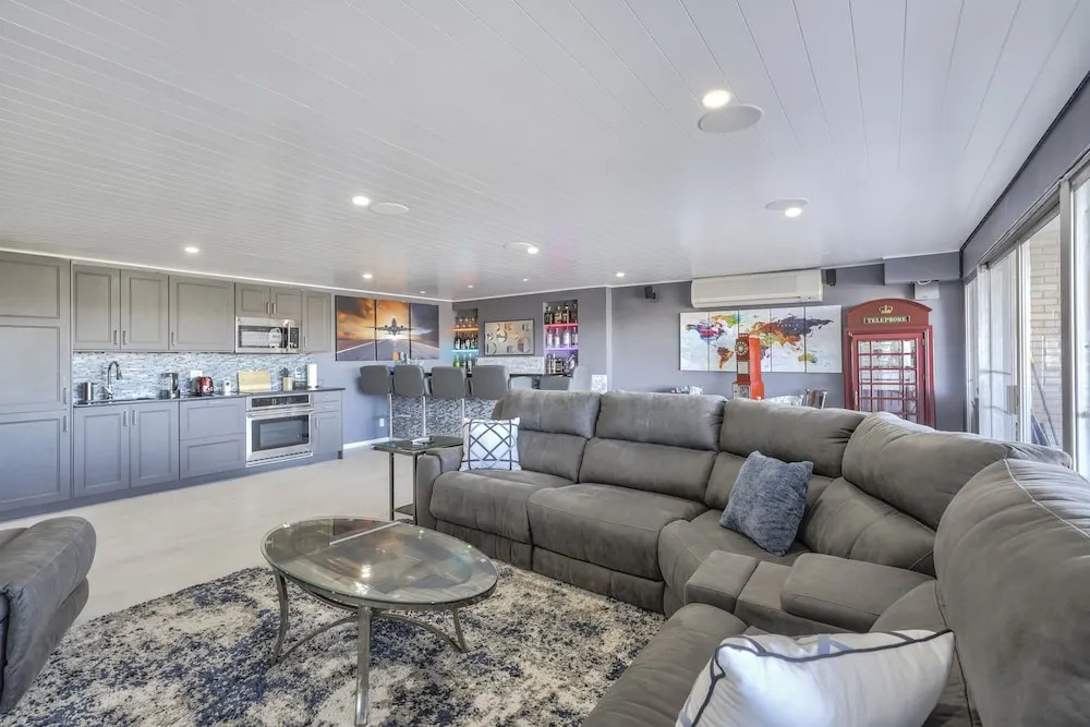 Satellite Suite
