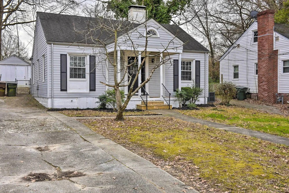 Chic & Cozy Greensboro Home, 2 Mi to Dtwn!