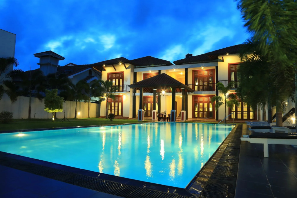 Christima Residence