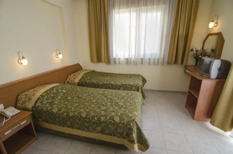 Guler Hotel	
