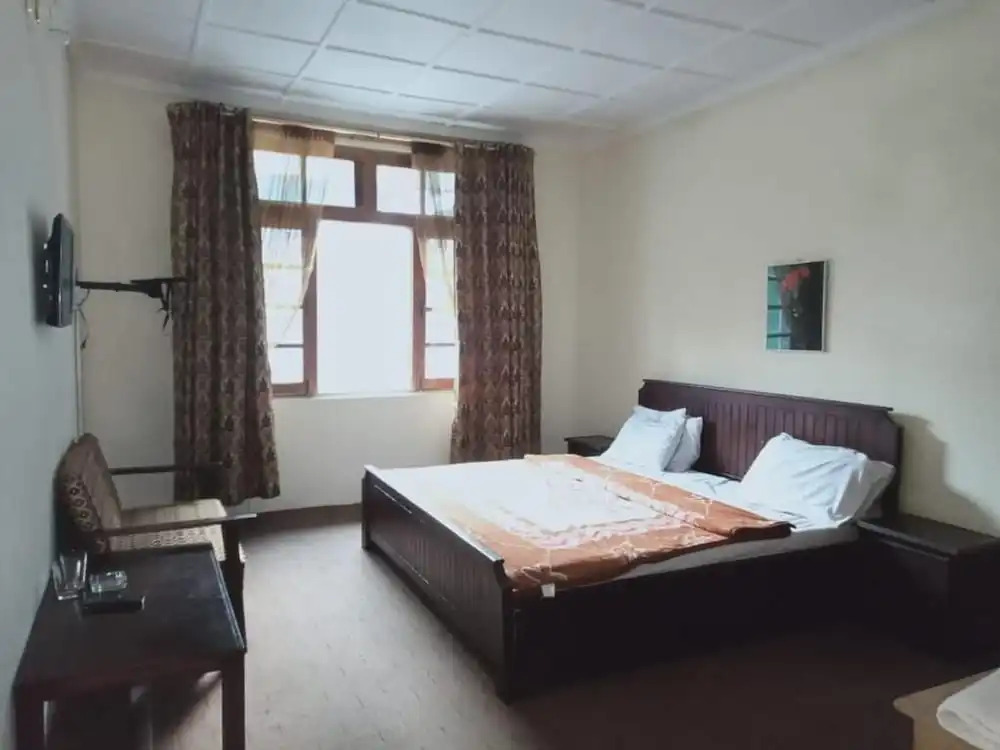 Troutland Hotel Naran