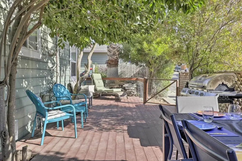 Peaceful Petaluma Getaway w/ Deck + Grill!