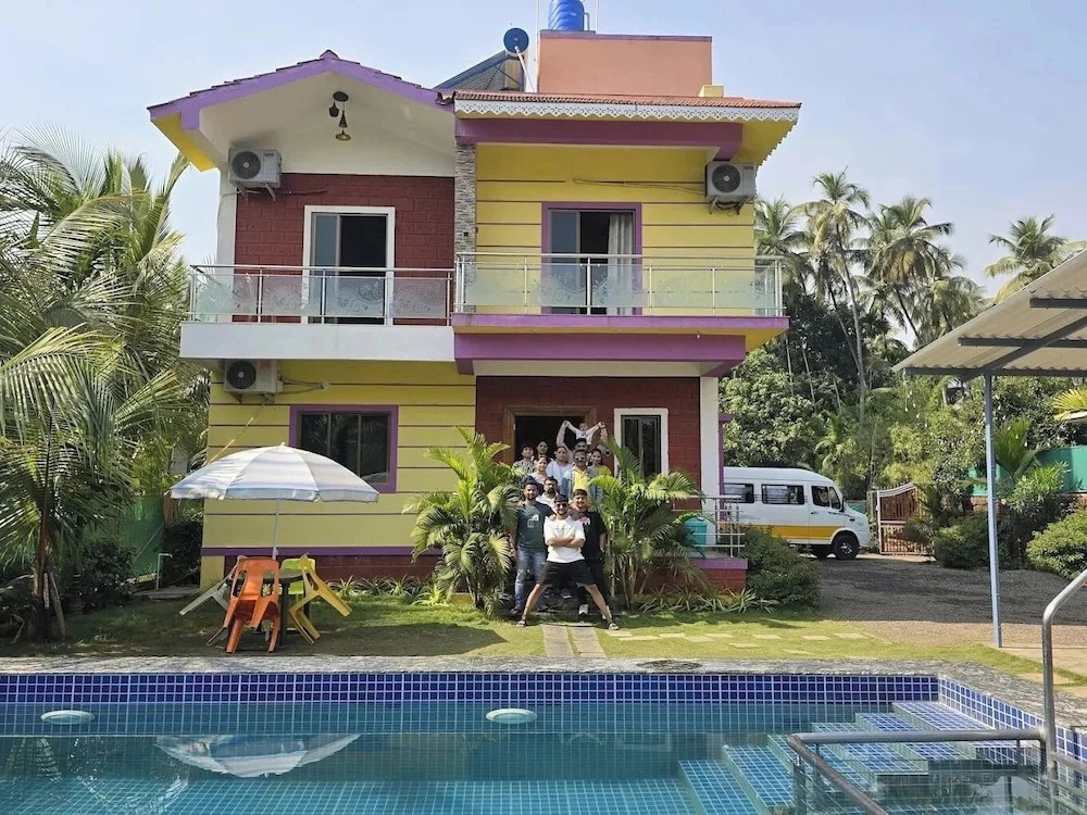 Natures embrace villa By Glitz