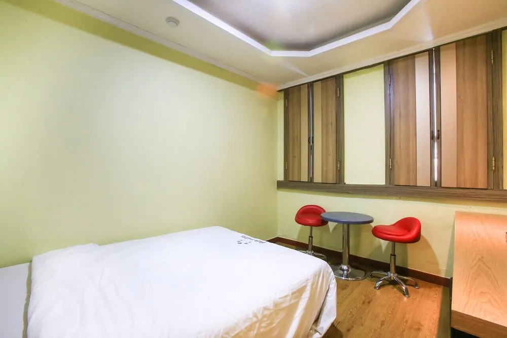 Internet Motel