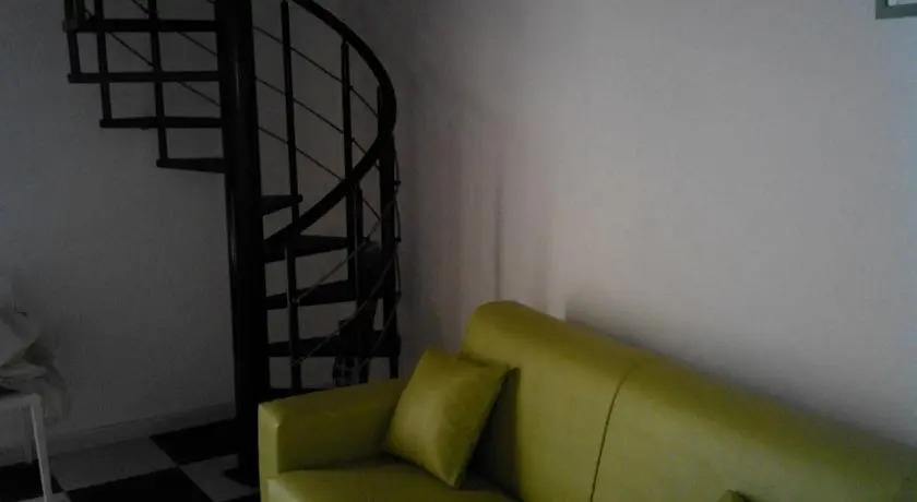 Casa Ortigia White&Black