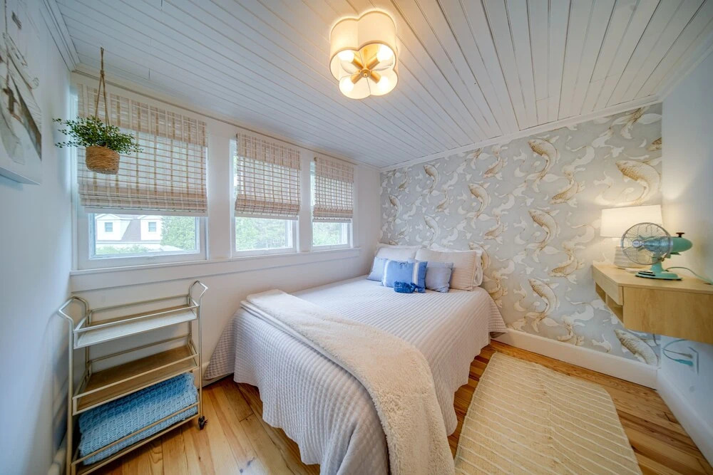 Lakefront Chautauqua Cottage Getaway