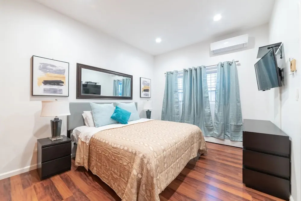 Jersey City, 323 Summit Ave - 2 Br Apts