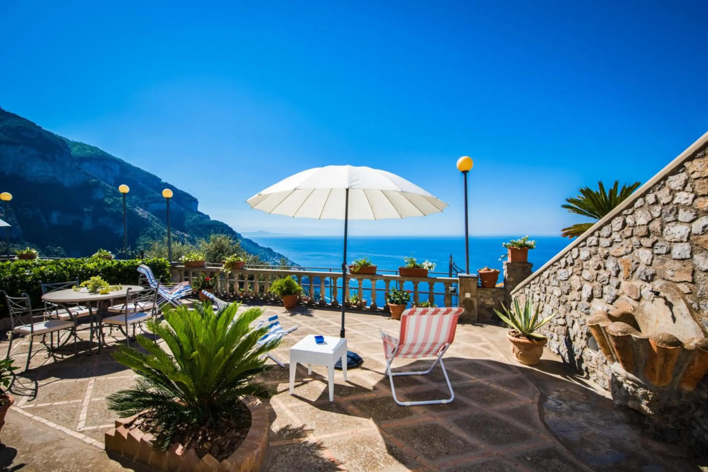 De Vivo Realty - Villa Savina Positano