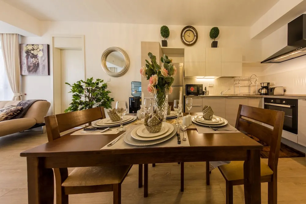 Lux Suites Nova APartments Westlands
