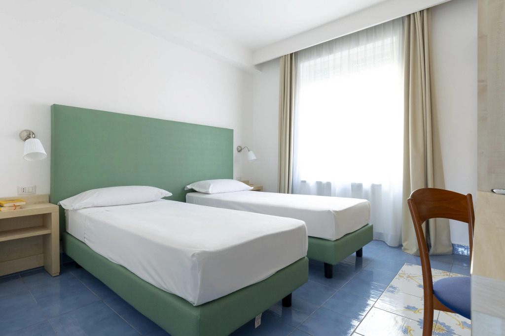Napolitamo Hotel Medina