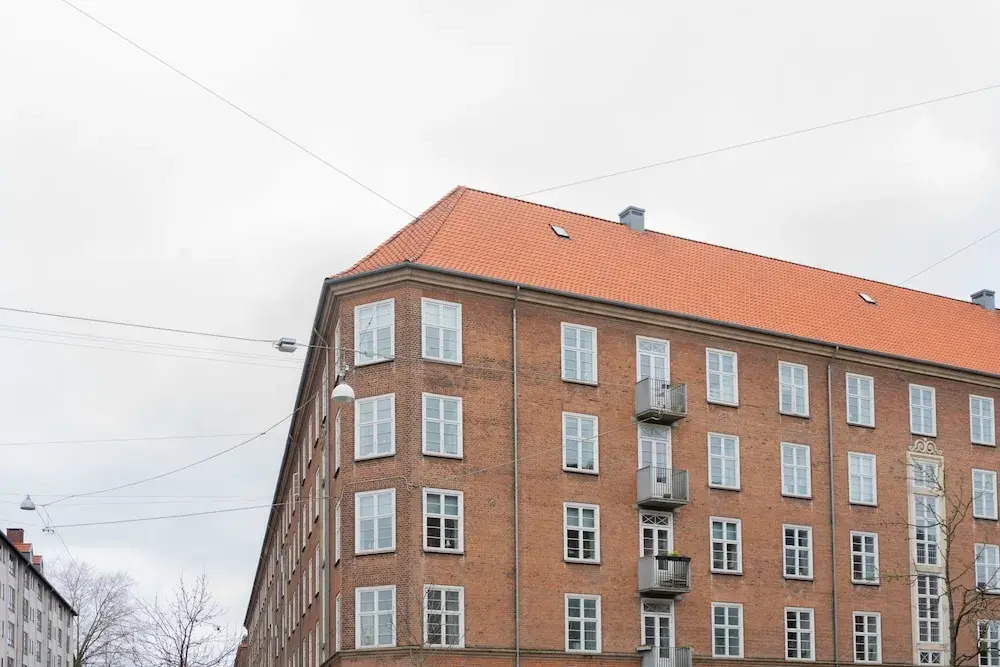 Great 2-bed in Frederiksberg w Balcony - 203