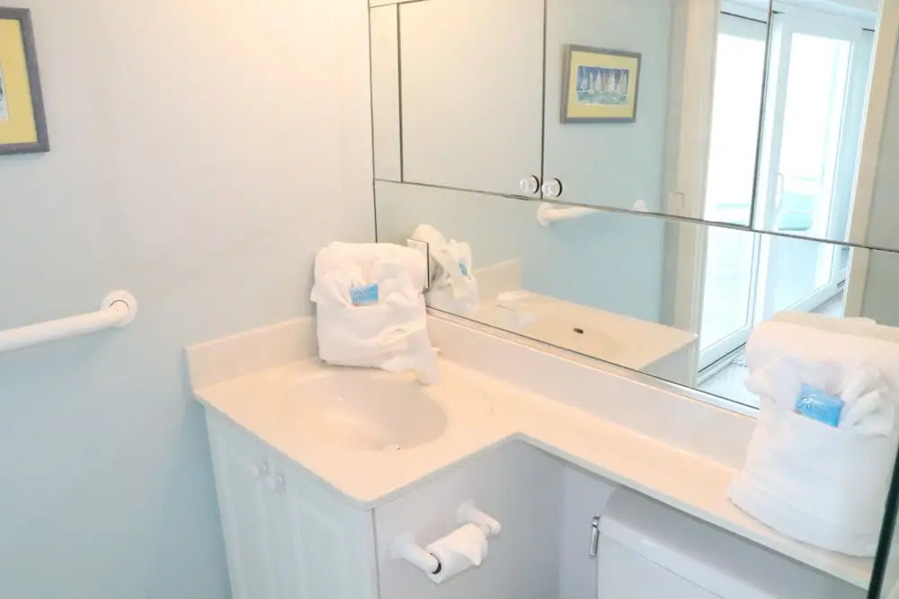 Jamaica Royale T63 - 2 Br Condo