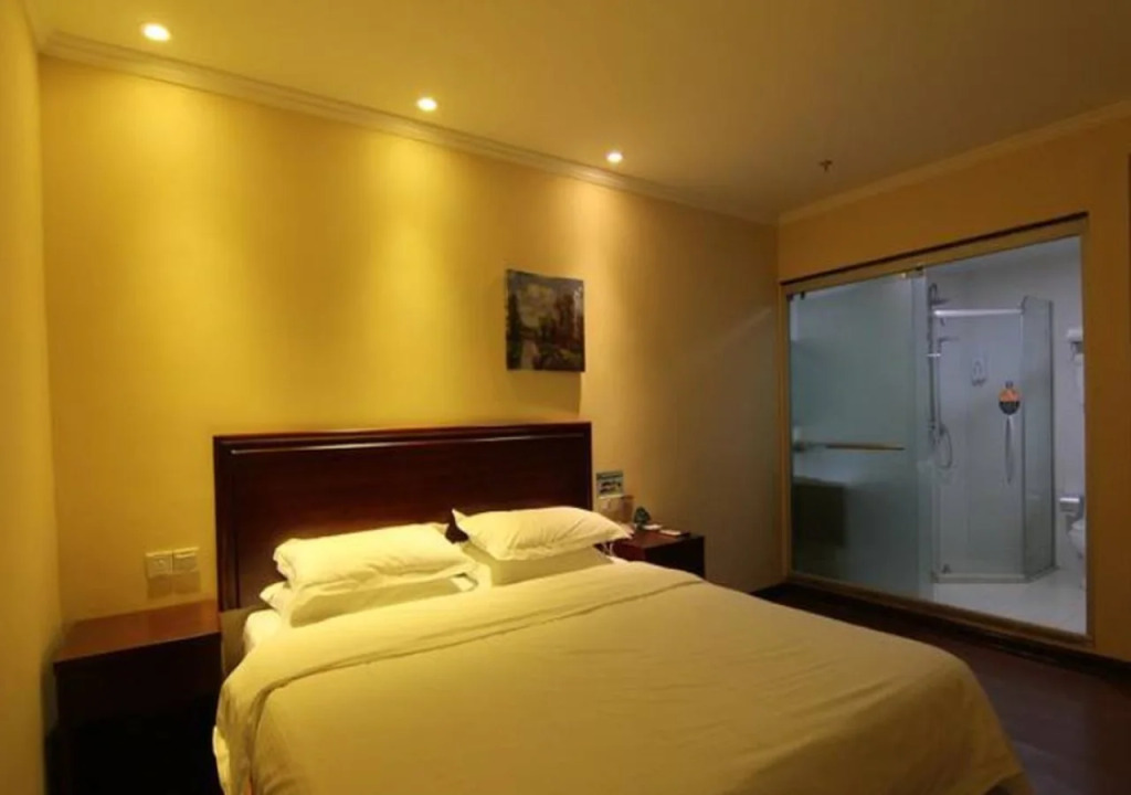 GreenTree Inn Jiangsu Yangzhou Jiangdu Bus Station Express Hotel