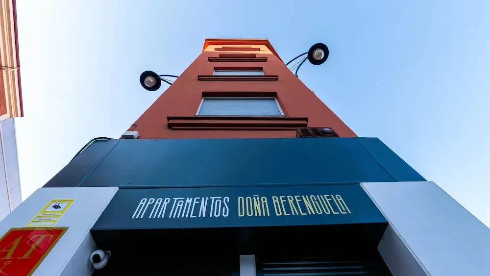 Apartamentos Doña Berenguela by gaiarooms
