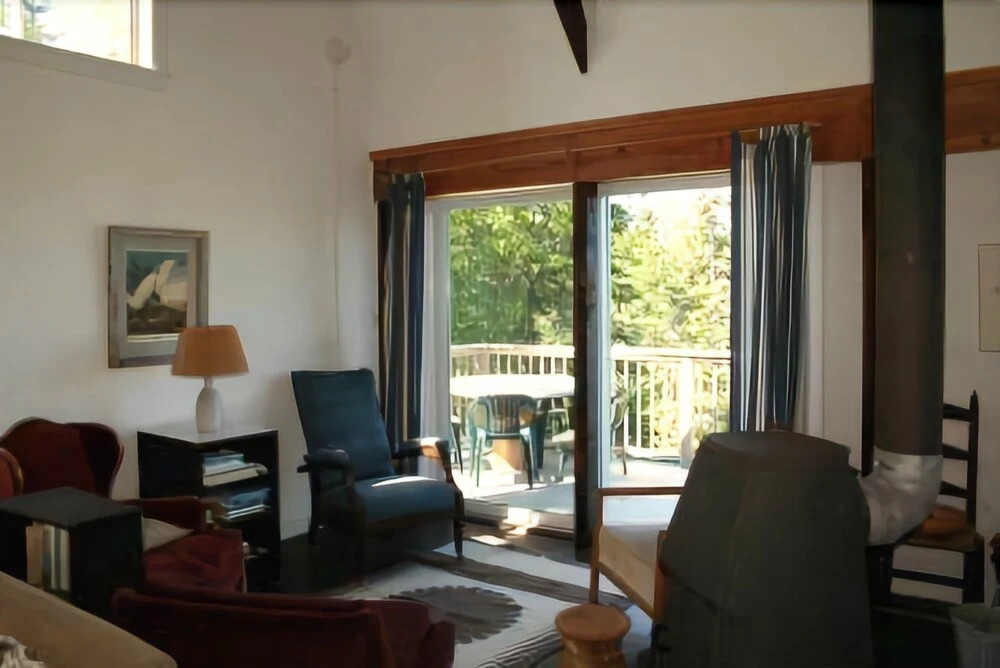 Weiss Lower Cottage - Three Bedroom Home