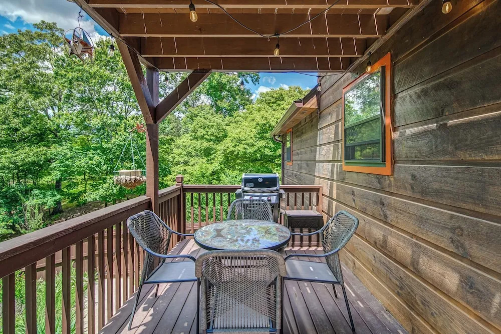 Lonestar Lodge