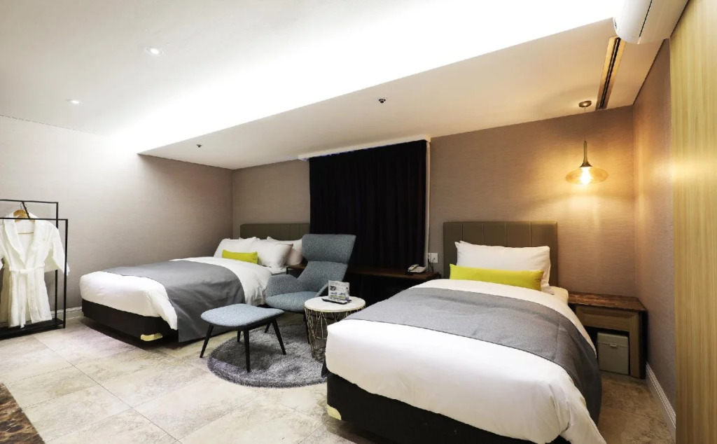 Elle Inn Hotel