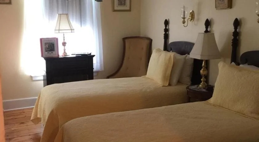 The Red Hook Country Inn