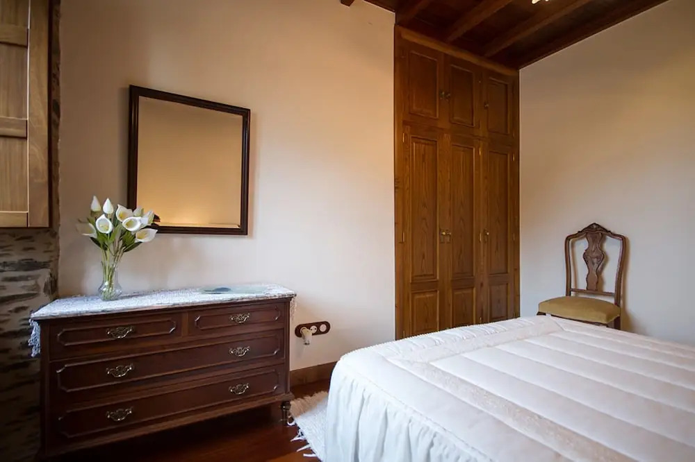 102713 House in Santiago de Compostela VR