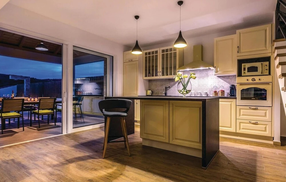 Awesome Home in Sibenik With Wifi and 3 Bedrooms