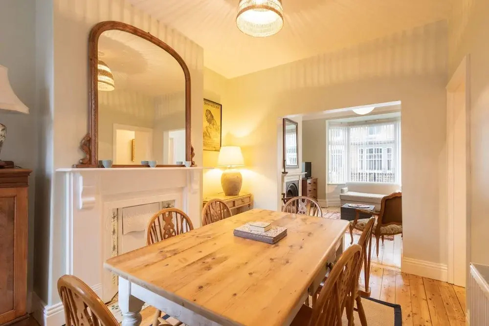 Host Stay Heather House