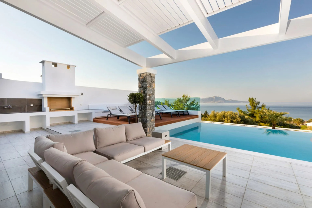 Lindos Hill Villas