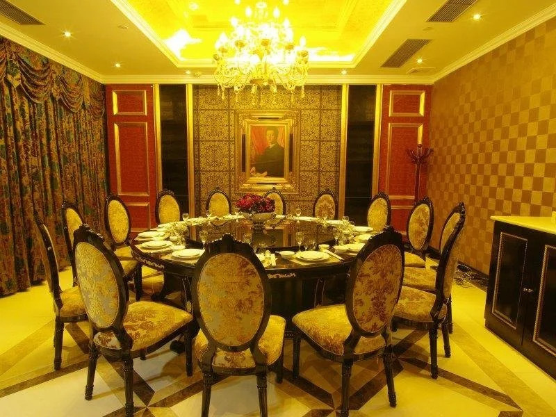 Fontainebleau Hotel