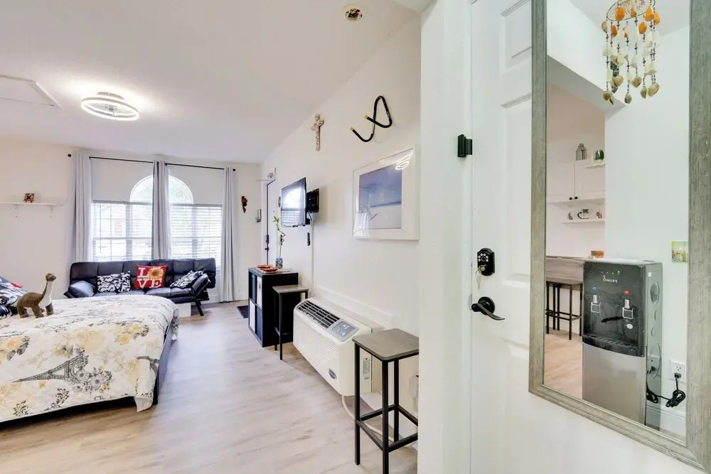 Gateway to Theme Parks! Davenport Studio w/ Pool