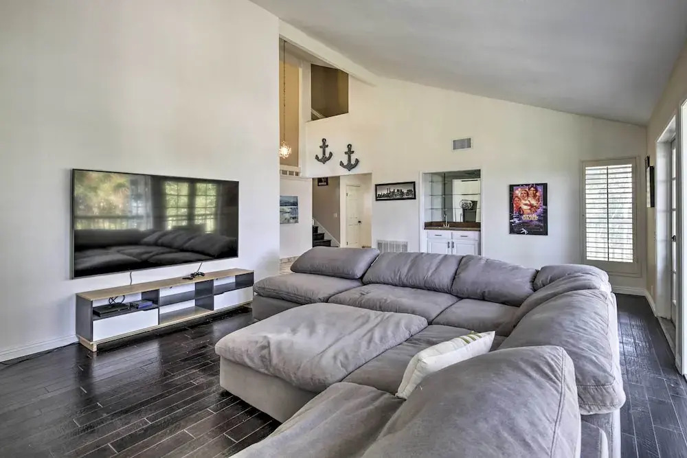 Spacious El Cajon Villa - 14 Mi to Downtown