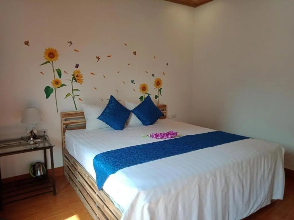 KHAI YEN tamcoc HOTEL