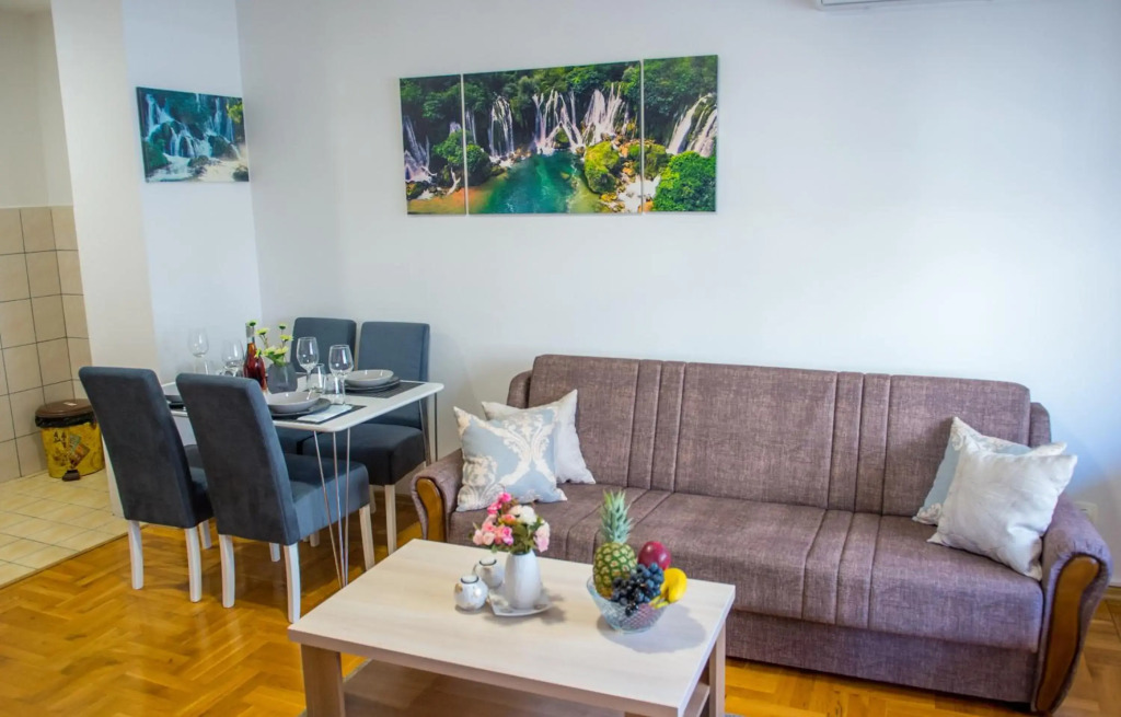 Mila Apartments