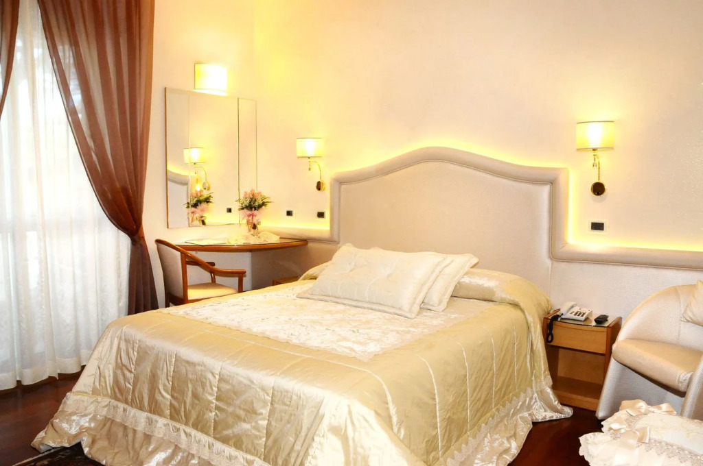 Hotel Globus