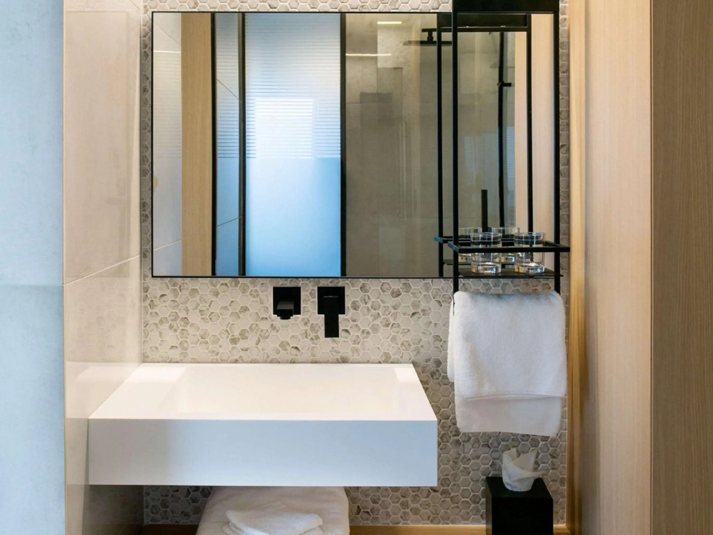 Mercure Larnaca Beach Resort