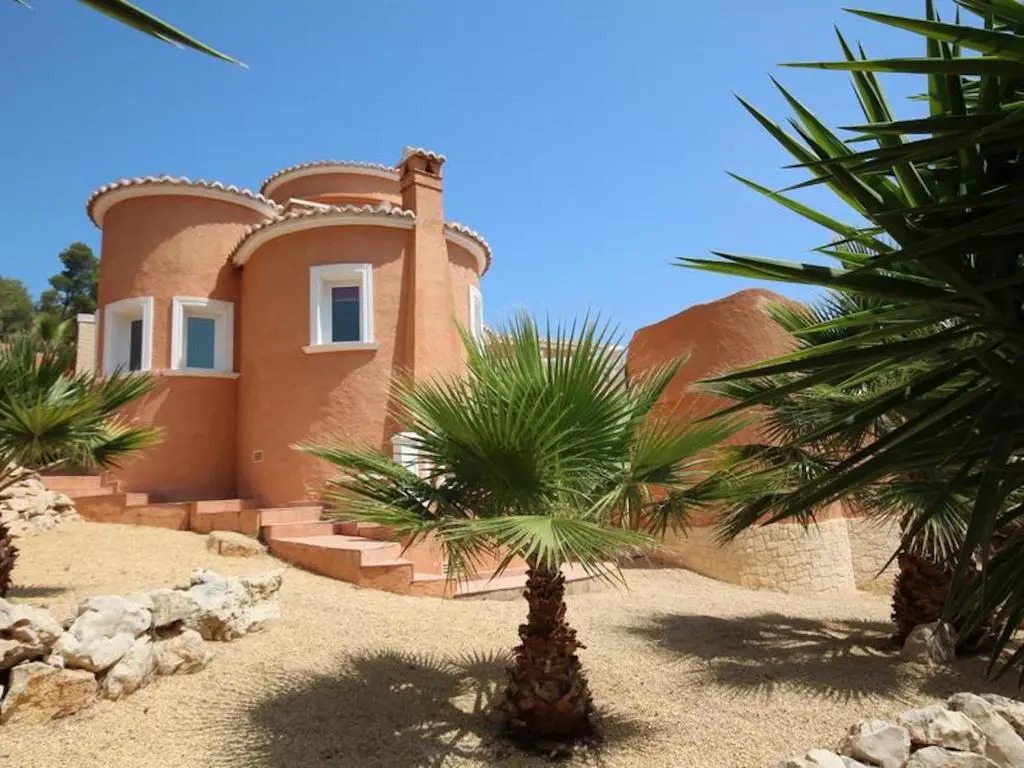 Fantastic villa with sea views and private pool