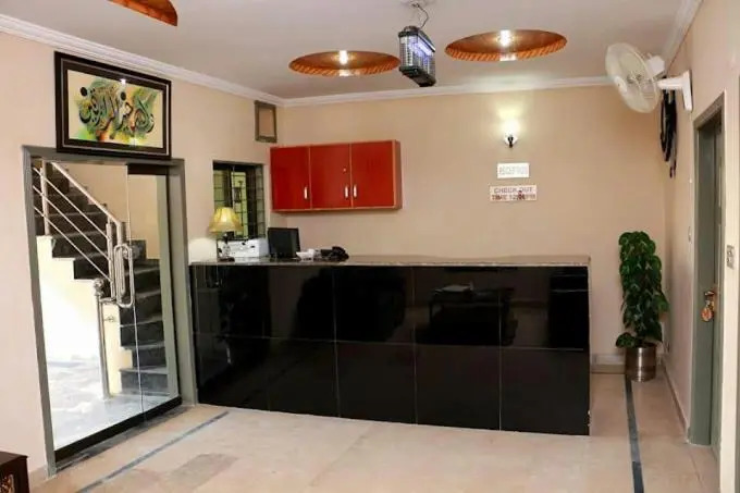 Hotel Executive Inn