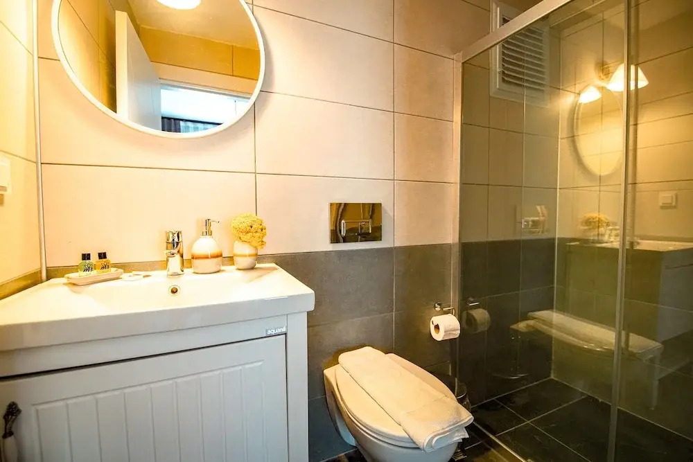 İrinikos Otel