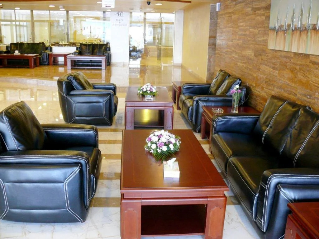 Al-Houdaj Hotel Suiets