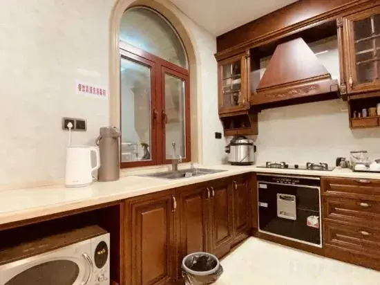 Donghai Holiday Mansion