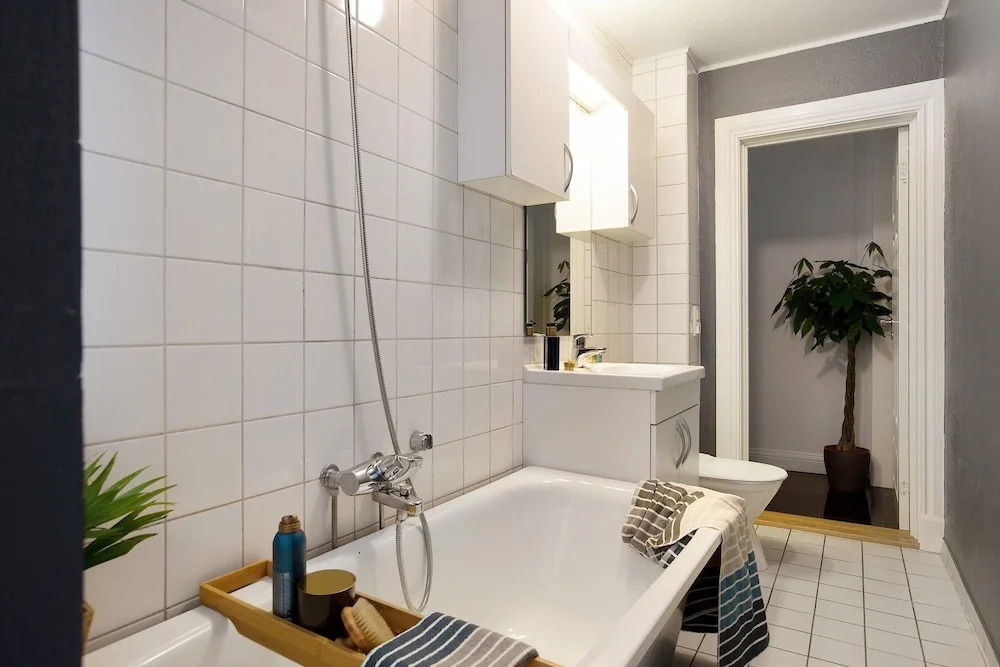 2 bedroom apartment 8 guests