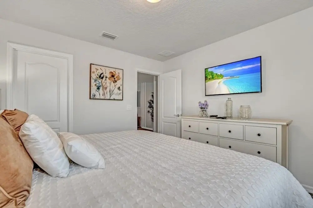 Luxury Home 7 Bedrooms Near Disney! 7 Villa by RedAwning