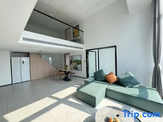 Xitang Fushi Taofang Scenic Apartment (Liangan Jinrong Zhongxin)