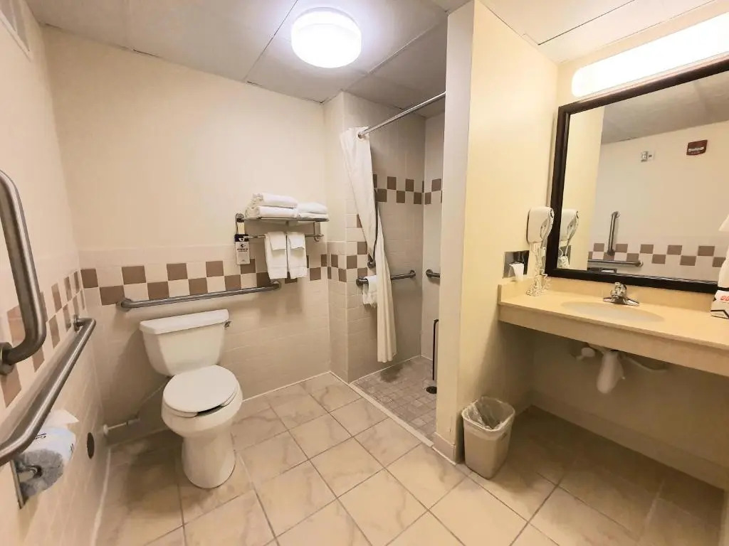 AmeriVu Inn and Suites - Waconia