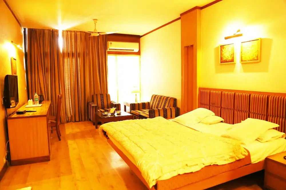 Hotel H26