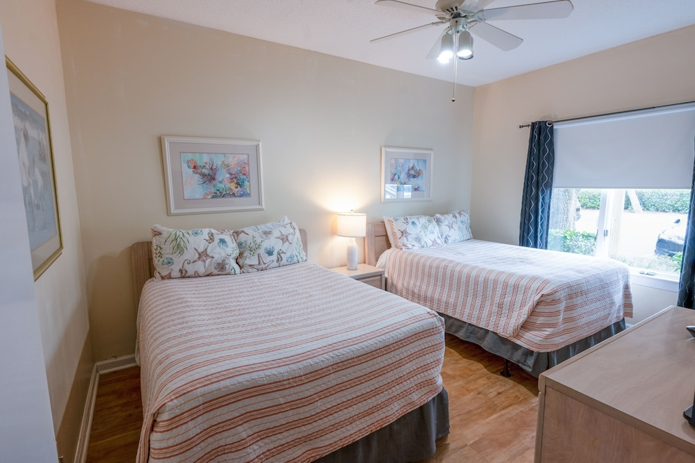 Windermere Coastal Retreat 7c 2 Bedroom Condo