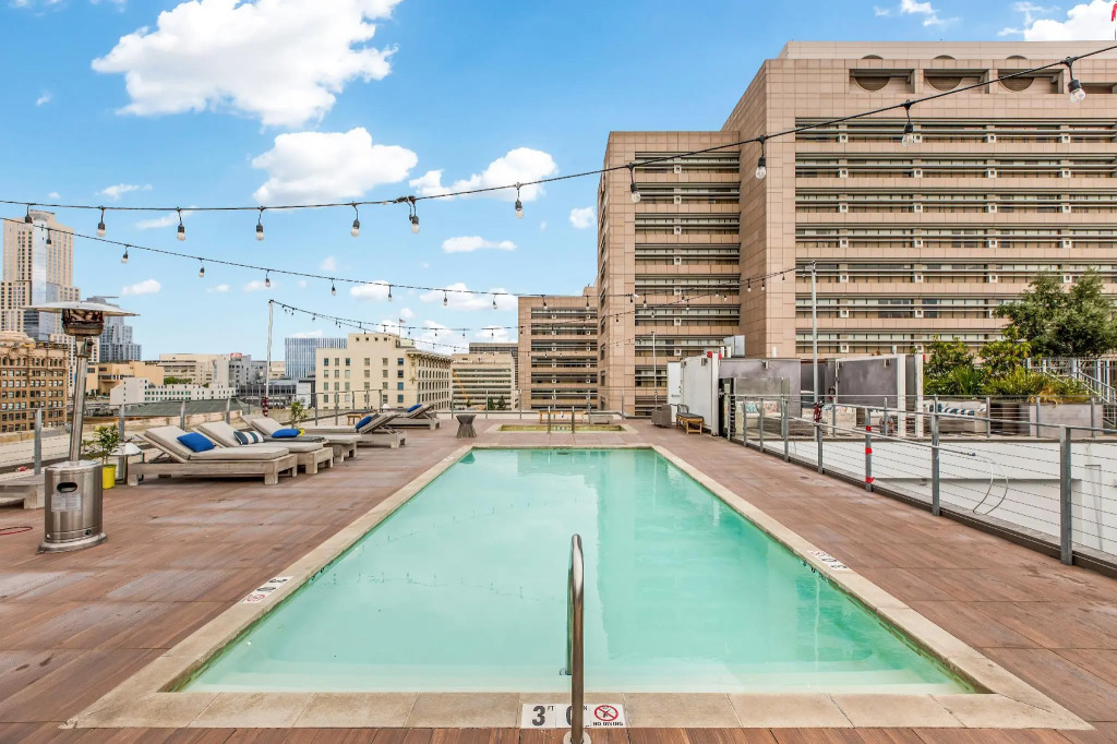 One Lux Stay HWH Downtown Los Angeles