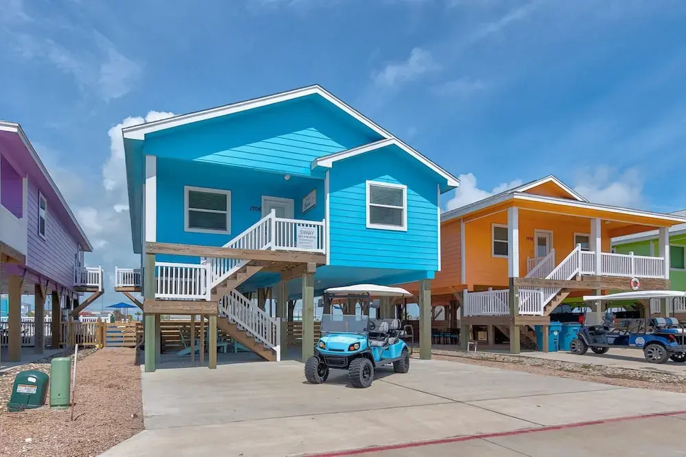 Totally Beachin by Avantstay Private Pool Hot Tub Swing Seats Beach Get Away