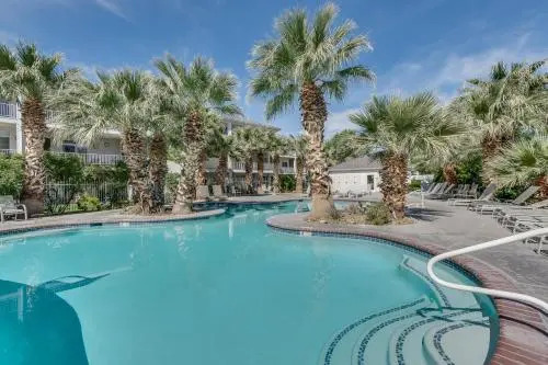 3BD/2B Sunset Views in the Desert