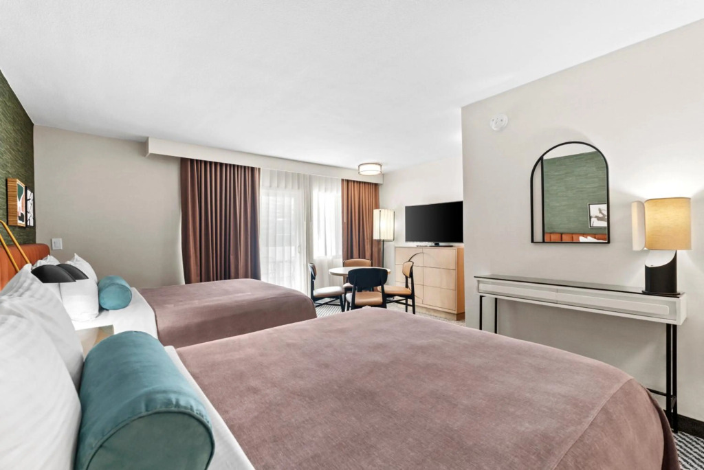 Royal Palace Westwood Hotel