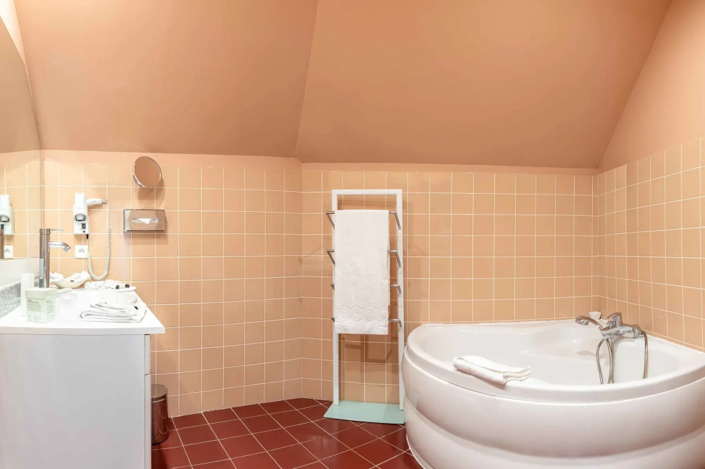 Le Manoir De La Poterie & Spa